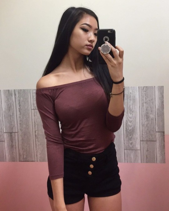 Annuncio Escort Ads -               Gocce d