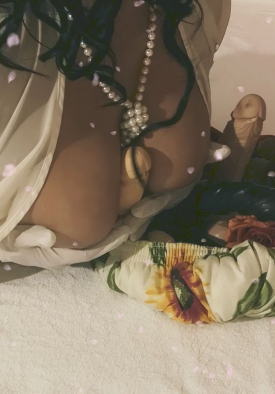Annuncio Escort Ads - Completissima, Bellissima, calda, senza tab