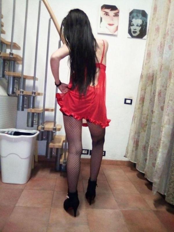 Annuncio Escort Ads - Attenzione     Inculami Bene + garantita venuta in bocca  Irresistibili Preliminarissimi Alla Cabriolet Dea Del Sesso Anale
