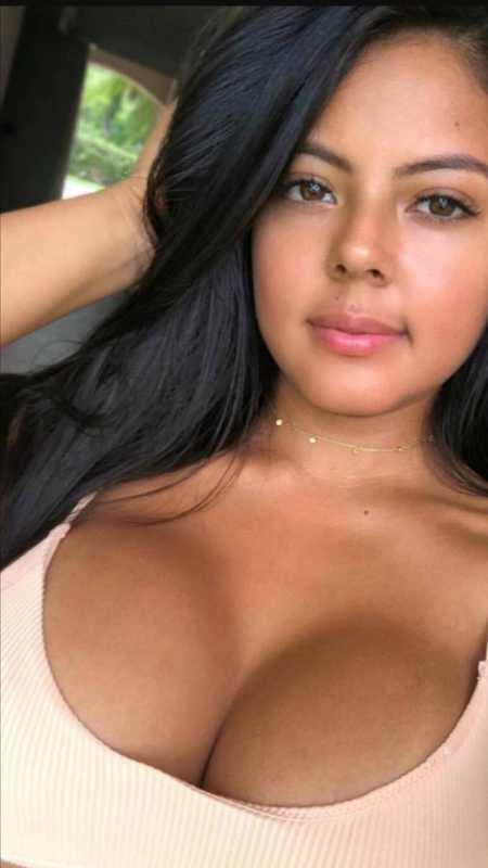 Annuncio Escort Ads - APP ARRIVATA ** naomy ** BELLA RAGAZZA *PORCONA*SUCHIATRICE** DI** CAZZO.. ARAPANTE..MAIALINA COMPLETA..DOLCE..COCCOLONA,