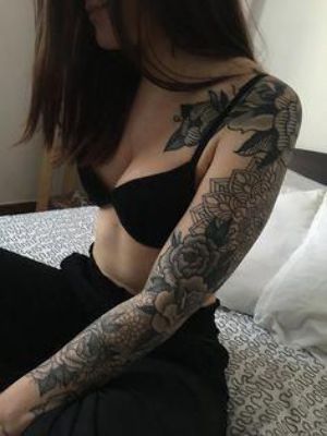 Annuncio Escort Ads - ATENZIONE  PRIMISIMA VOLTA  ALA ITALIA   BELLISIMA UNIVERSITARIA EN TOUR     18 ANNI     GRAN POMPINARA AL NATURALE UNA VERA DEA DELL ARTE O