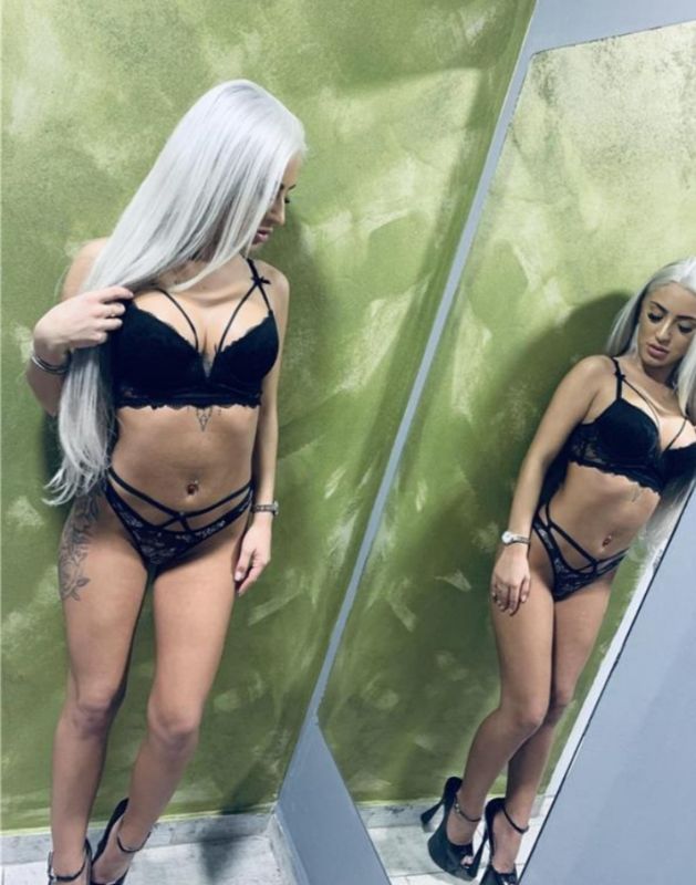 Annuncio Escort Ads - NON ANONIMO * SPETTACOLARE MAIALINA !! COMPLETISSIMA = ((RITORNATA