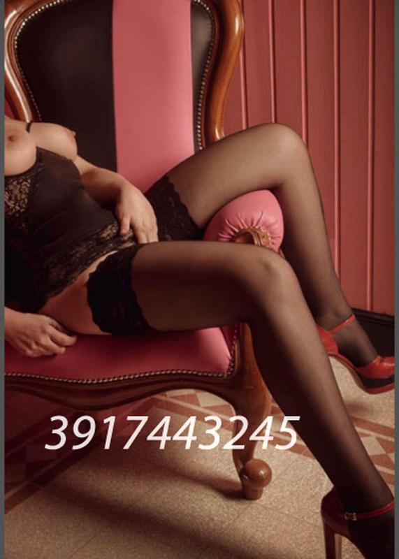 Annuncio Escort Ads - A BRESSANONE MILF ATTRAENTE, SENSUALE... POMPINI SCOPERTI, LECCO FINO ALL ULTIMA GOCCIA..