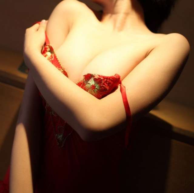 Annuncio Escort Ads -     37785x85582         Thais     TUTTO    TUTTO    COMPLETISSIMA     CULO     x    !!!    