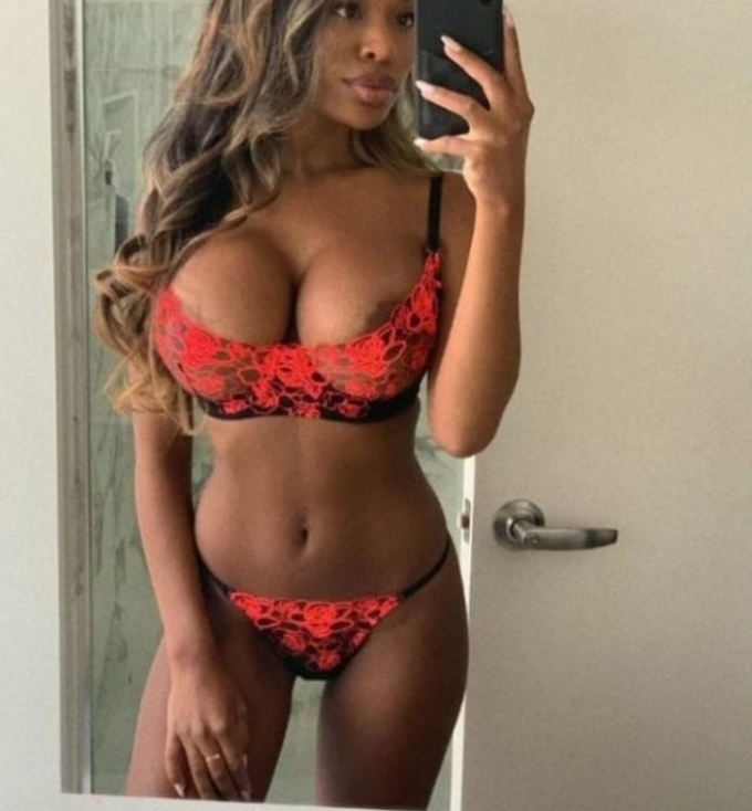 Annuncio Escort Ads - NEW NEW  EMMA SPETTACOLARE .MULATTINA..