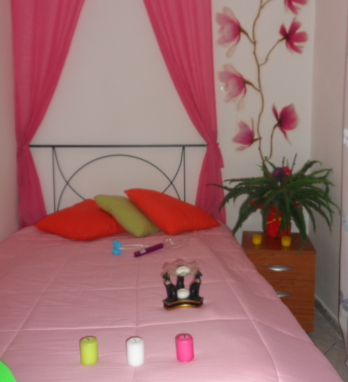 Annuncio Escort Ads - ,. ` , , ` , , DOLCI...ROSITA.....MOMENTI....DI LEGGEREZZA.....BENESSERE...E..PIACERE..... , , `