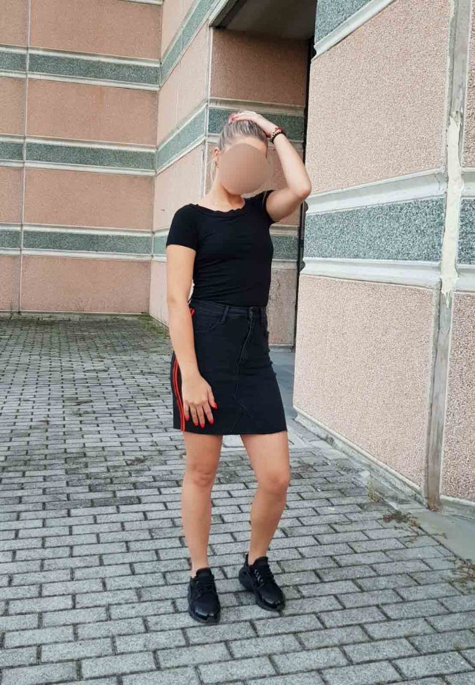 Annuncio Escort Ads - Valentina bellissima italiana solo contatto whatsapp ricevo in ambiente molto tranquillo