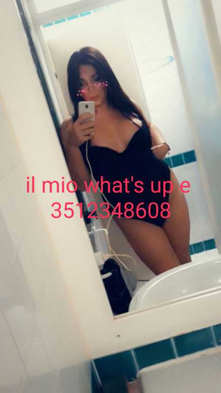 Annuncio Escort Ads - Elisa napoletana focosa e bollente solo videochiamate e chiamate erotiche