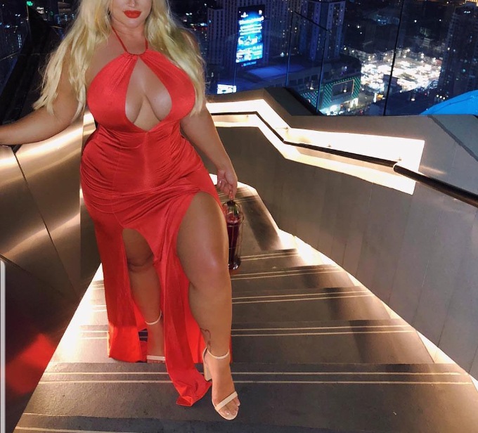 Annuncio Escort Ads - ** BIONDA 5 MISURA DI TETTE COME DA FOTO PURO EROTISMO ANCHE PER MASSAGGI EROTICI **