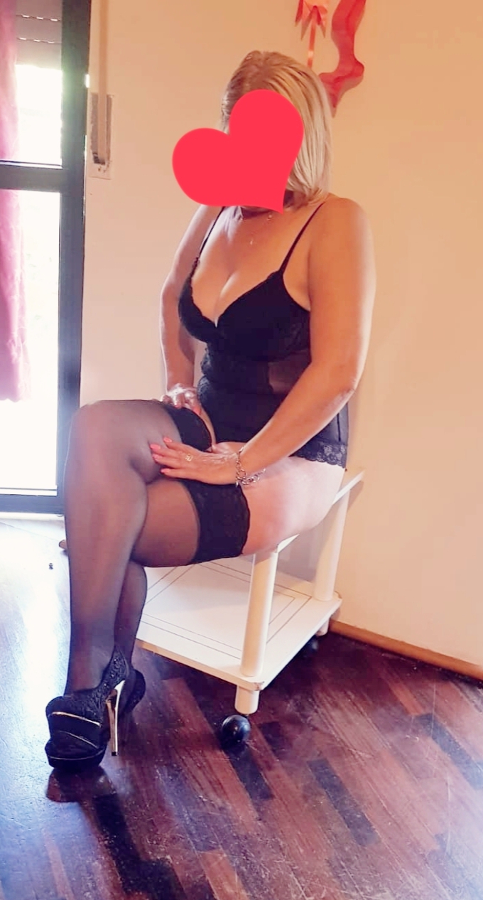 Annuncio Escort Ads - NEW NEW NEW COMPLETISSIMA VERA PORCELLINA SEMSUALE, AFFASCINANTE, AMANTE DEI PRELIMINARE AL NATURALE