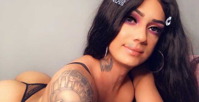 Annuncio Escort Ads - AFFASCINANTE BAMBOLA MIRELA  18ANNI